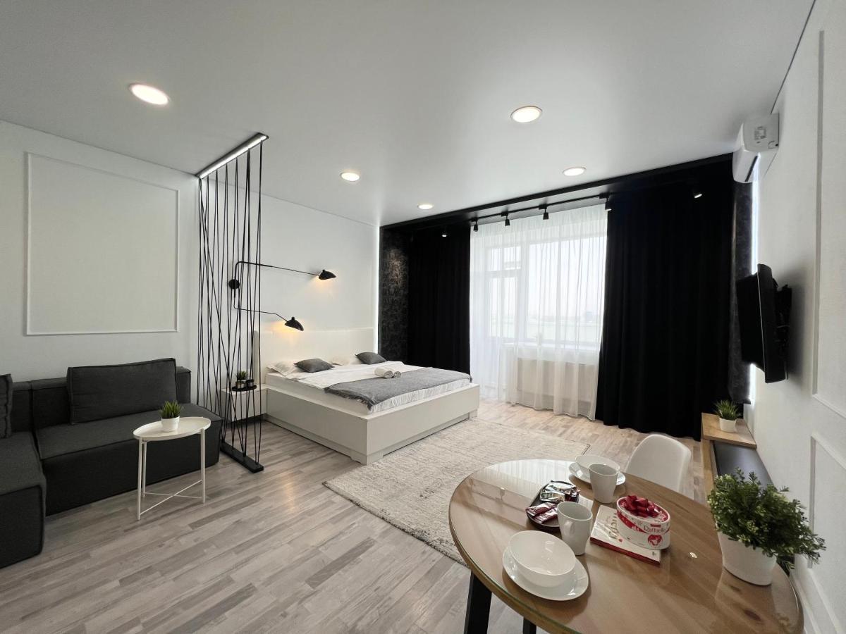 Апартаменты Lux Pavlodar Buitenkant foto