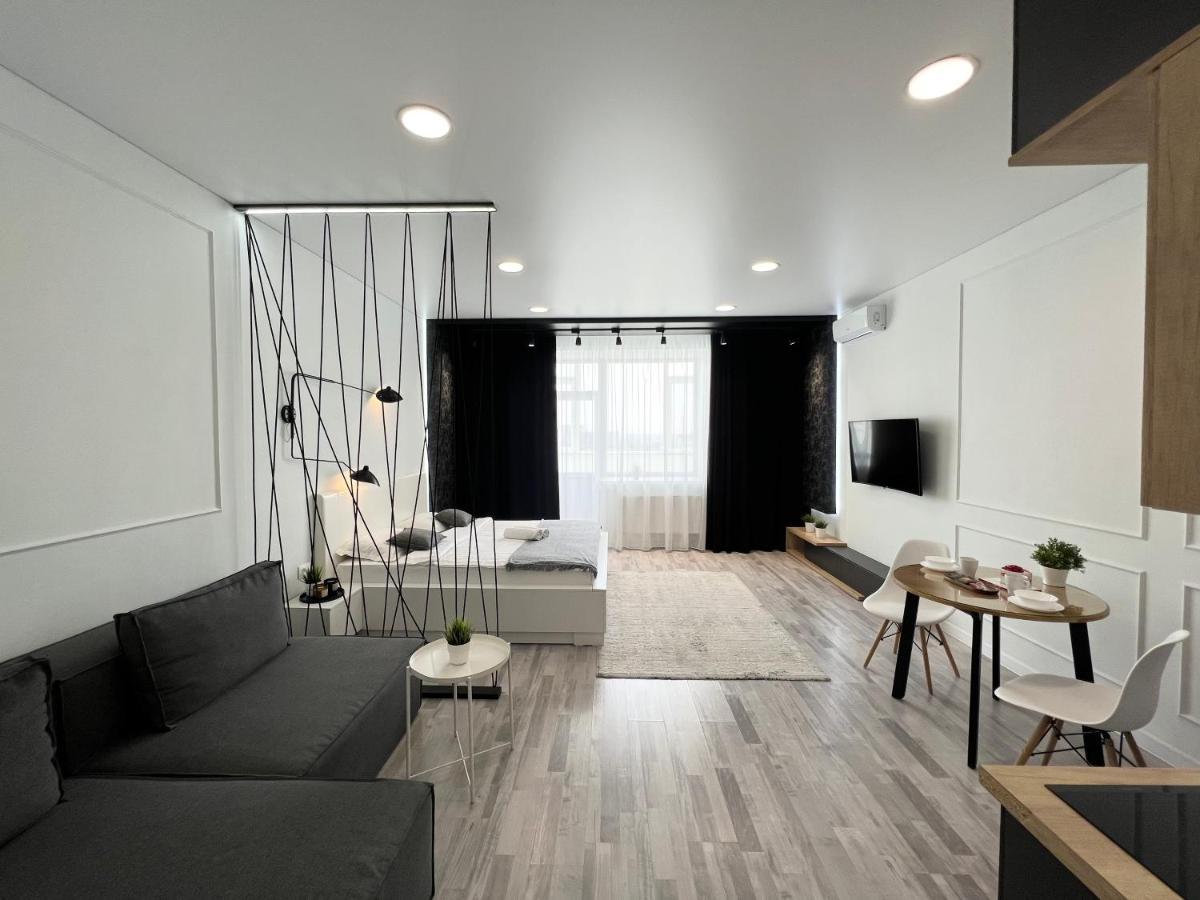 Апартаменты Lux Pavlodar Buitenkant foto